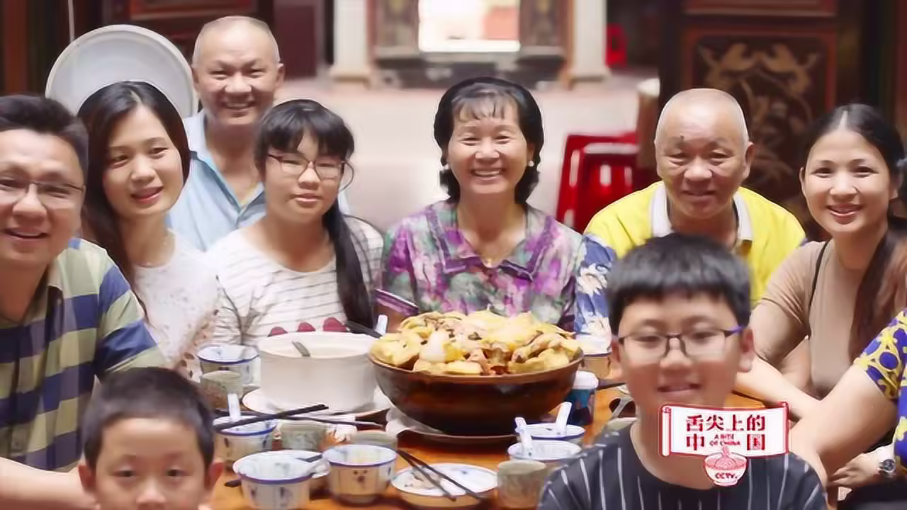 78赛进13小视频剧照3